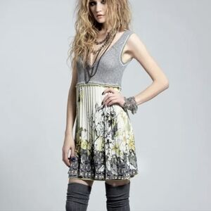 Just Cavalli V Neck Floral Pleated Dress